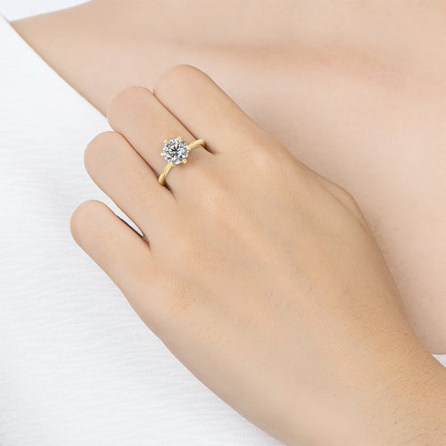 Moissanite Engagement Ring – 18K Gold Vermeil